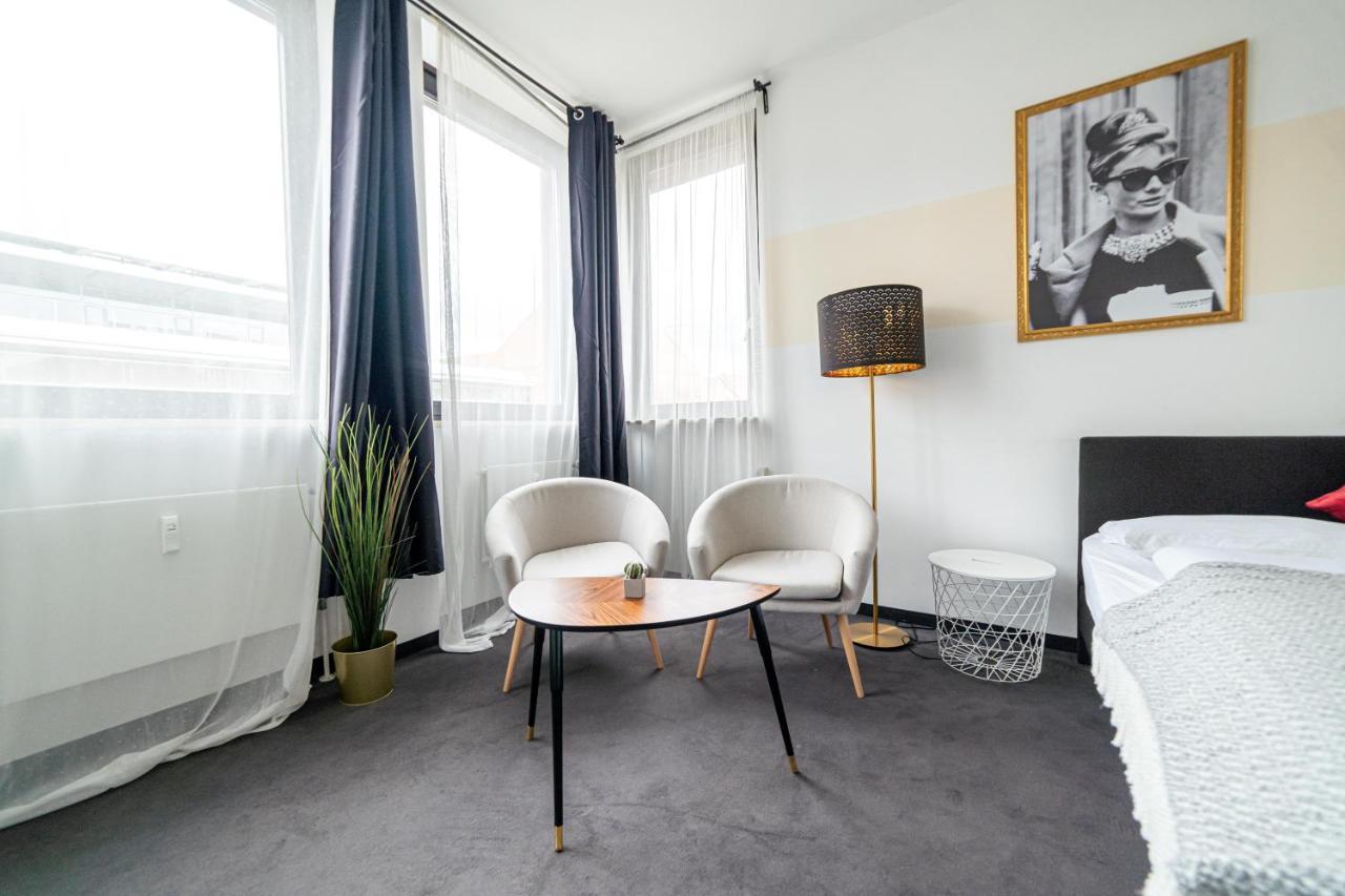 Full House Hostel Nurnberg - Shared Bath & Kitchen 외부 사진