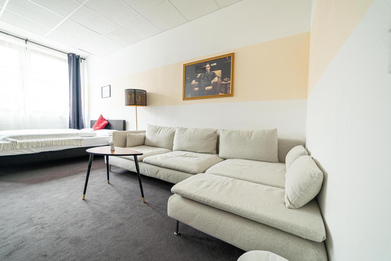 Full House Hostel Nurnberg - Shared Bath & Kitchen 외부 사진