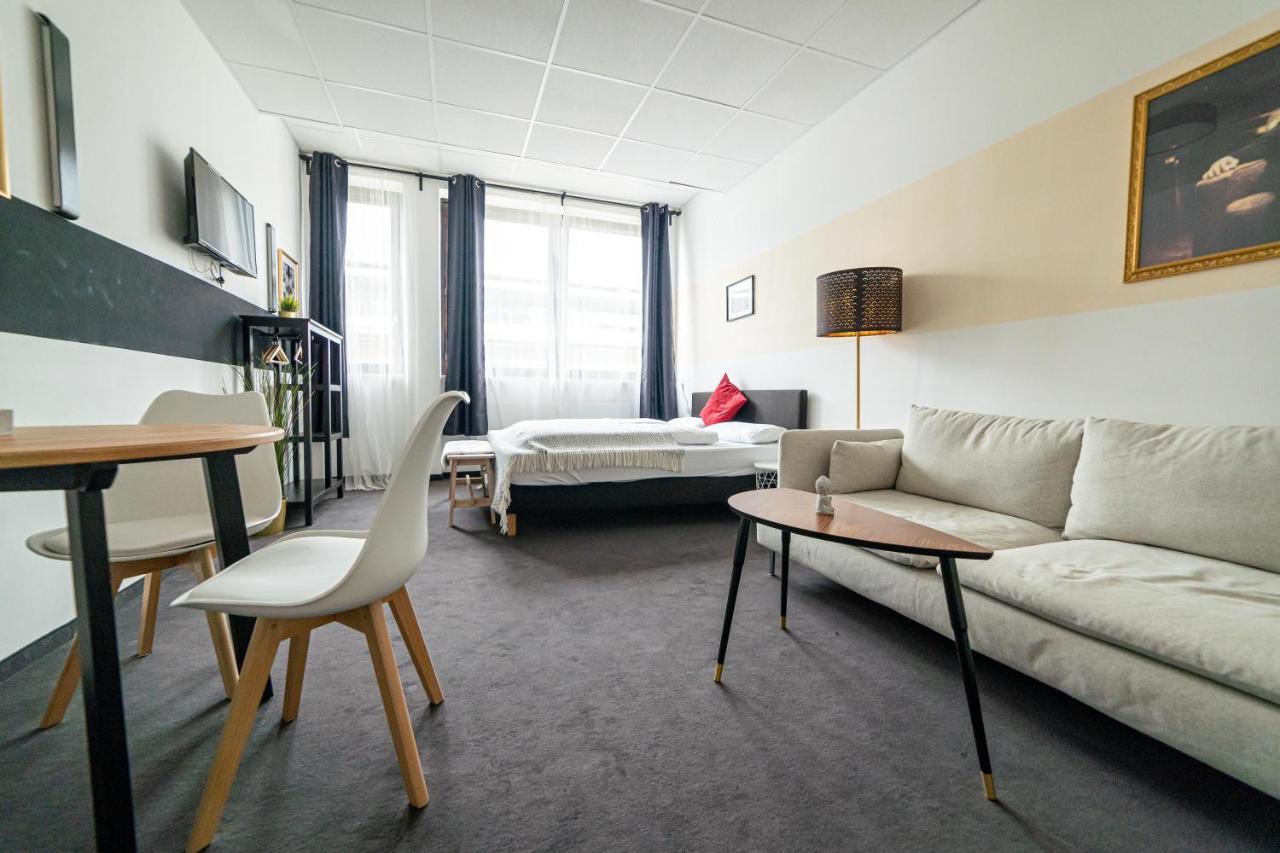 Full House Hostel Nurnberg - Shared Bath & Kitchen 외부 사진