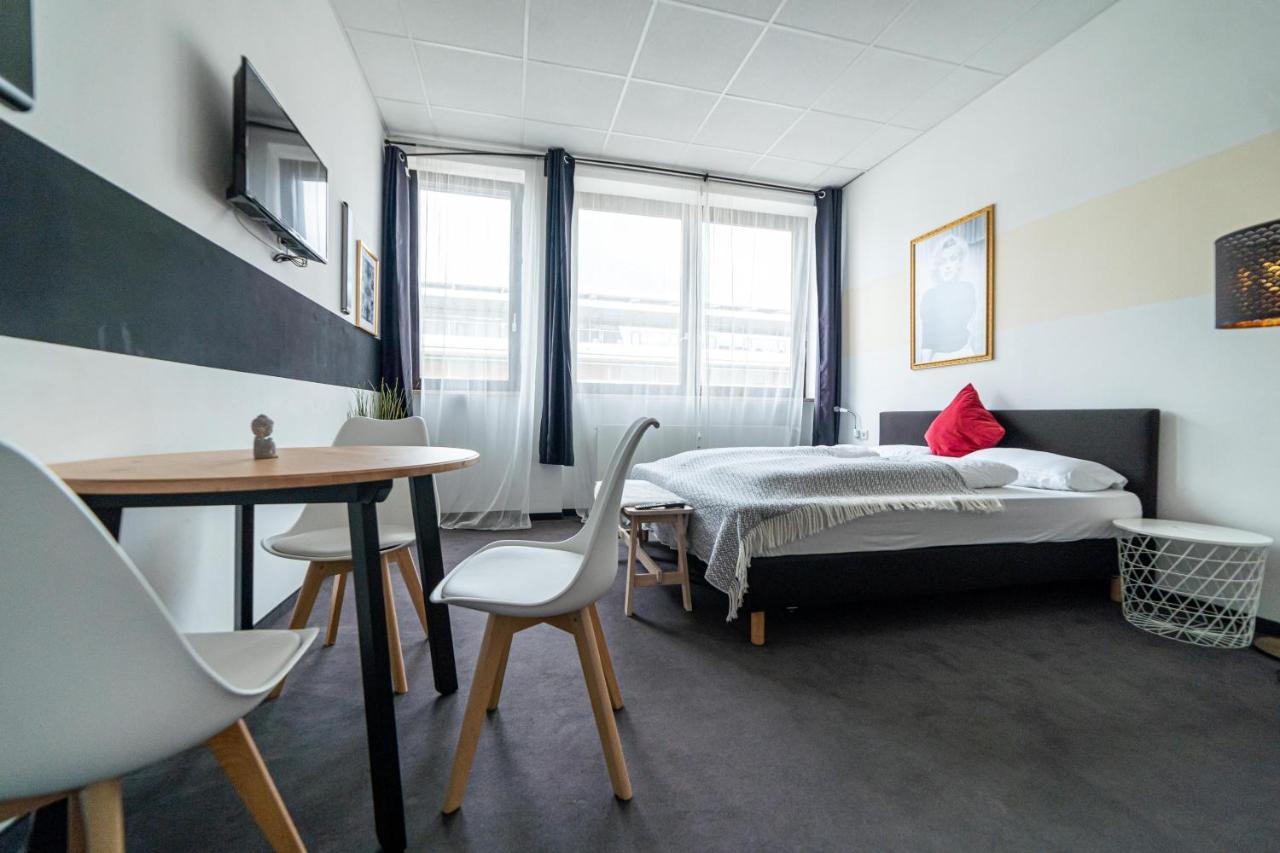 Full House Hostel Nurnberg - Shared Bath & Kitchen 외부 사진