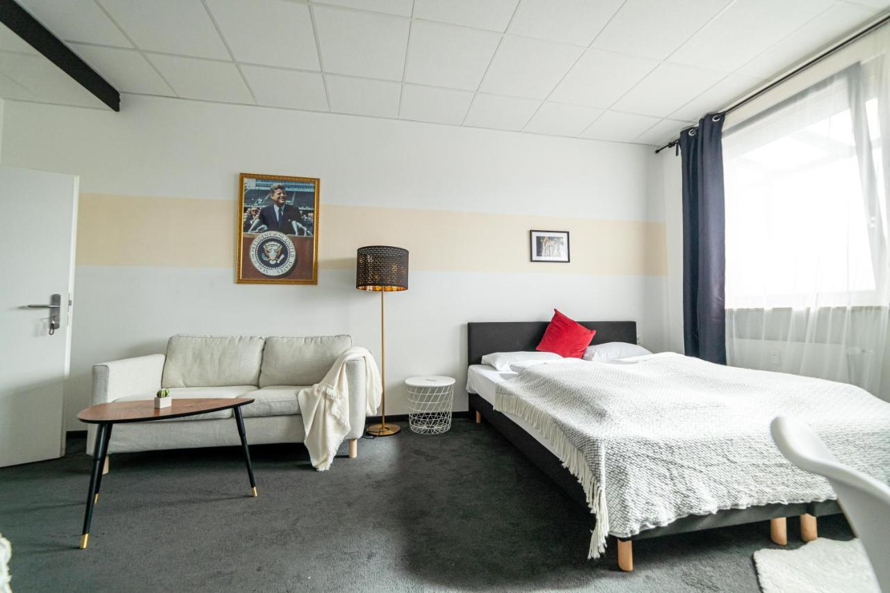 Full House Hostel Nurnberg - Shared Bath & Kitchen 외부 사진