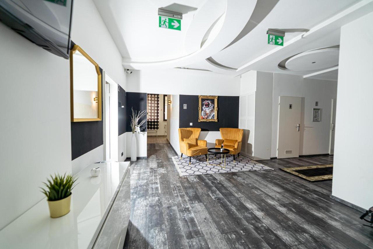 Full House Hostel Nurnberg - Shared Bath & Kitchen 외부 사진