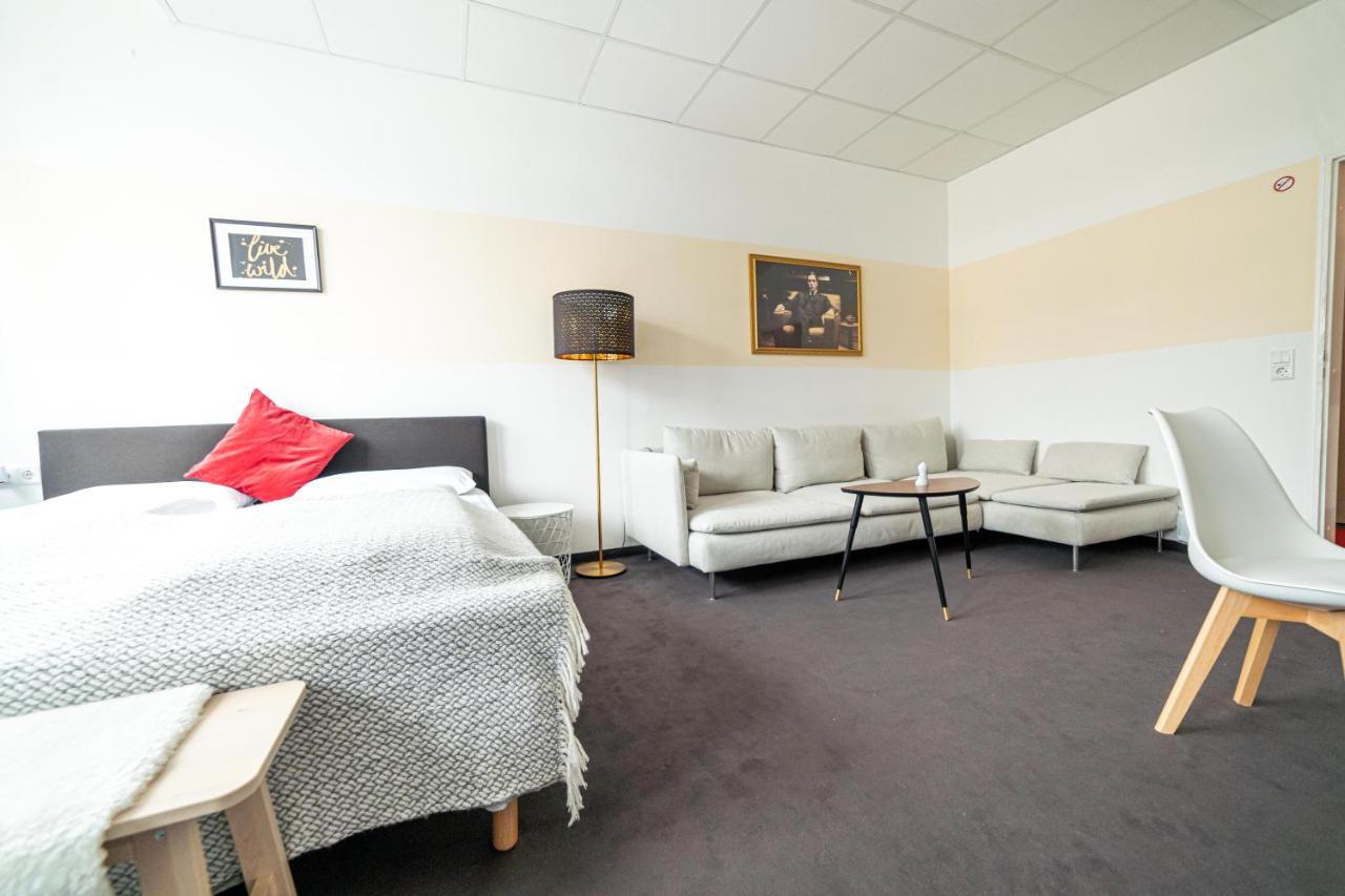Full House Hostel Nurnberg - Shared Bath & Kitchen 외부 사진