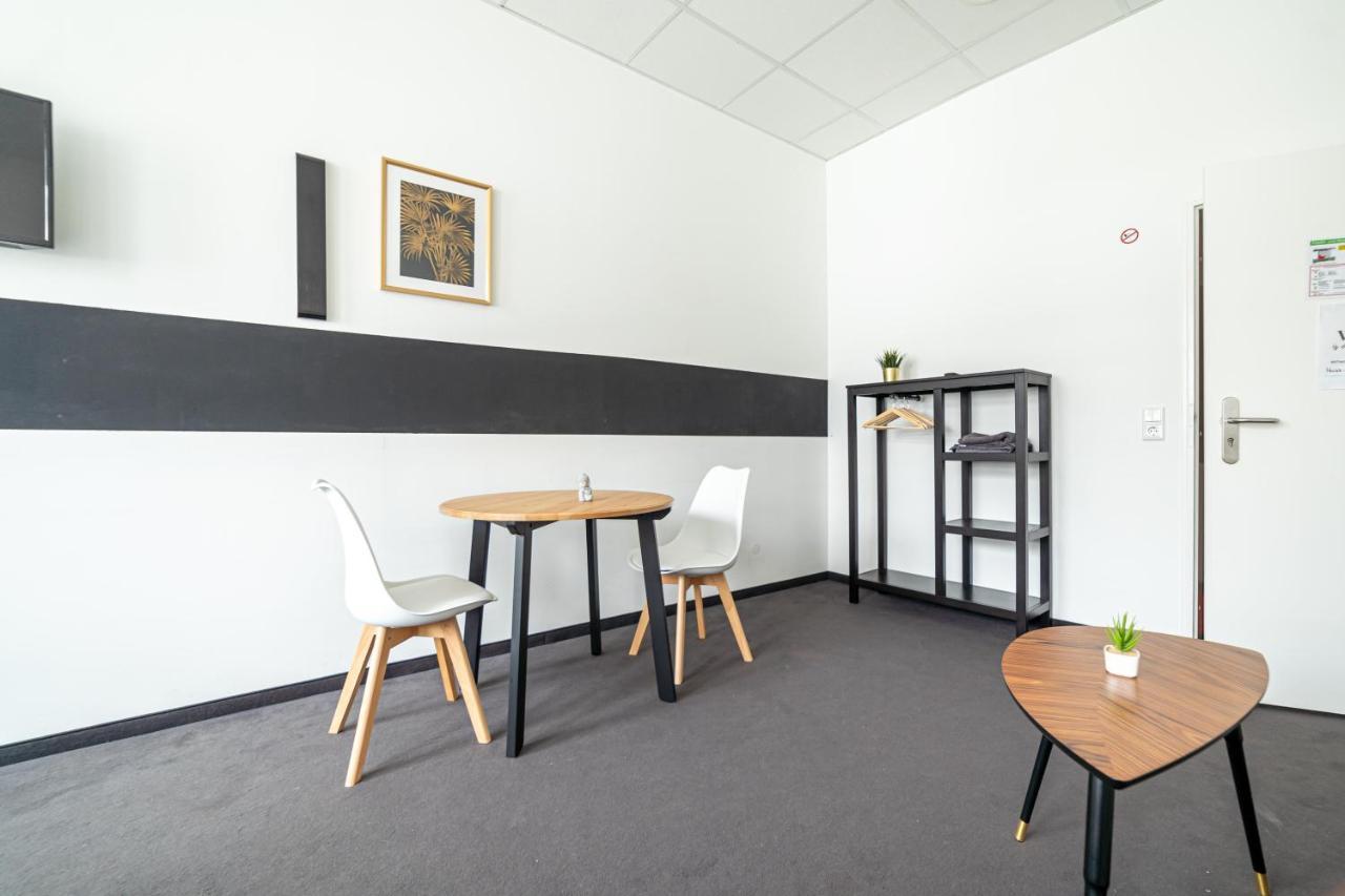 Full House Hostel Nurnberg - Shared Bath & Kitchen 외부 사진
