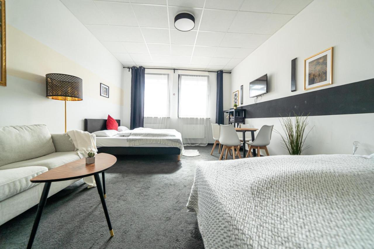 Full House Hostel Nurnberg - Shared Bath & Kitchen 외부 사진