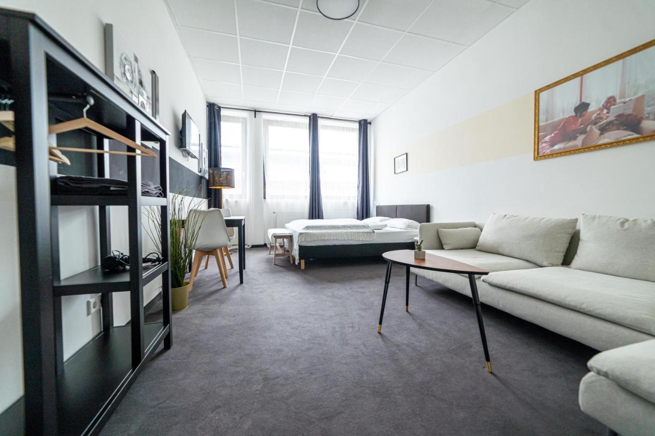 Full House Hostel Nurnberg - Shared Bath & Kitchen 외부 사진