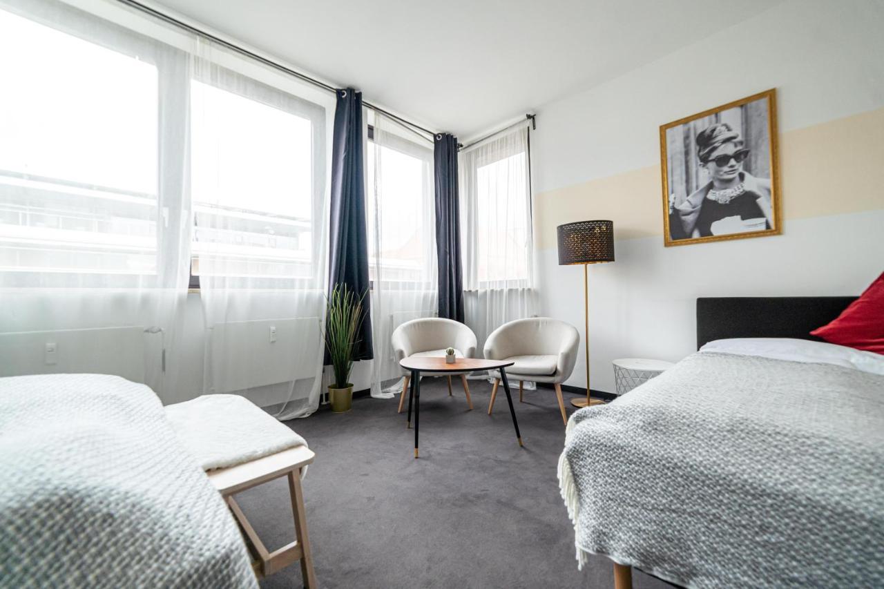 Full House Hostel Nurnberg - Shared Bath & Kitchen 외부 사진